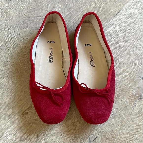 NWT A.P.C. Porselli Red Suede Ballet Flats. Size 36. - Picture 5 of 6